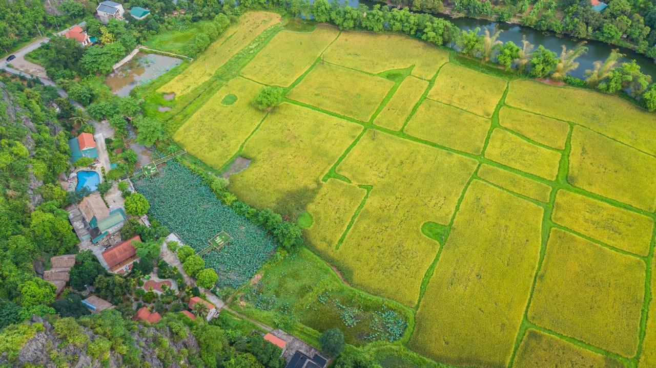 Green Mountain Homestay Ніньбінь Екстер'єр фото