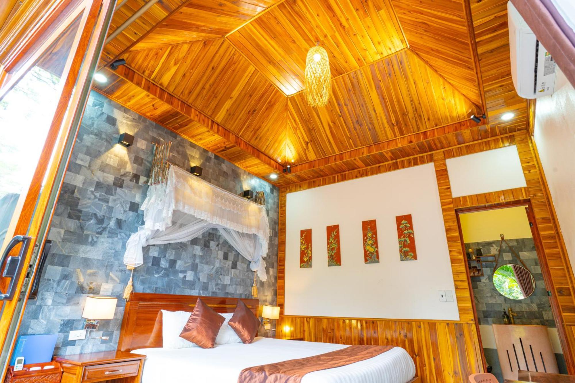 Green Mountain Homestay Ніньбінь Екстер'єр фото