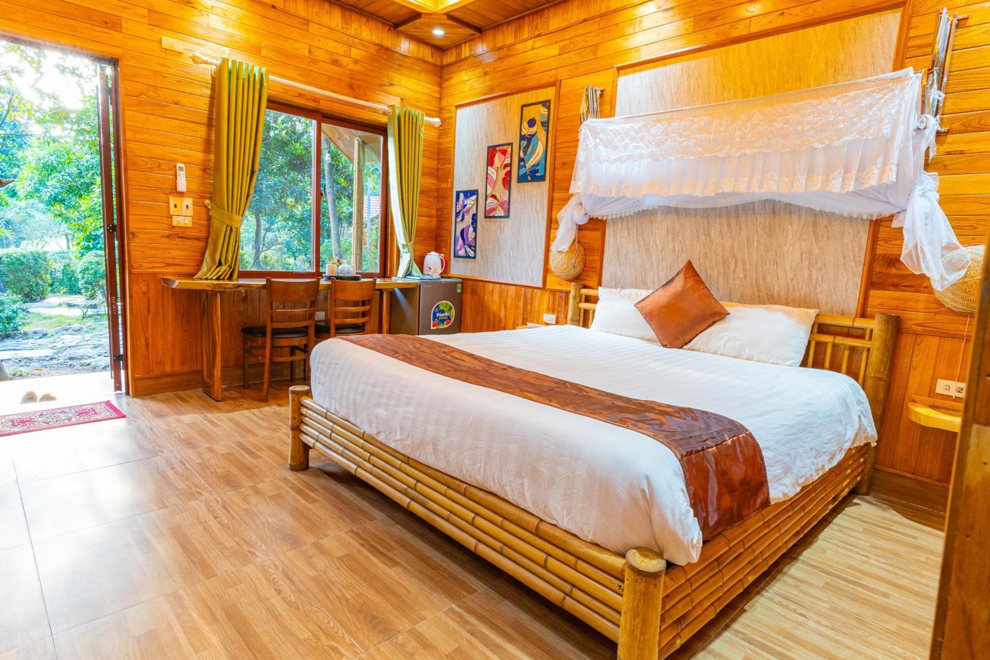 Green Mountain Homestay Ніньбінь Екстер'єр фото